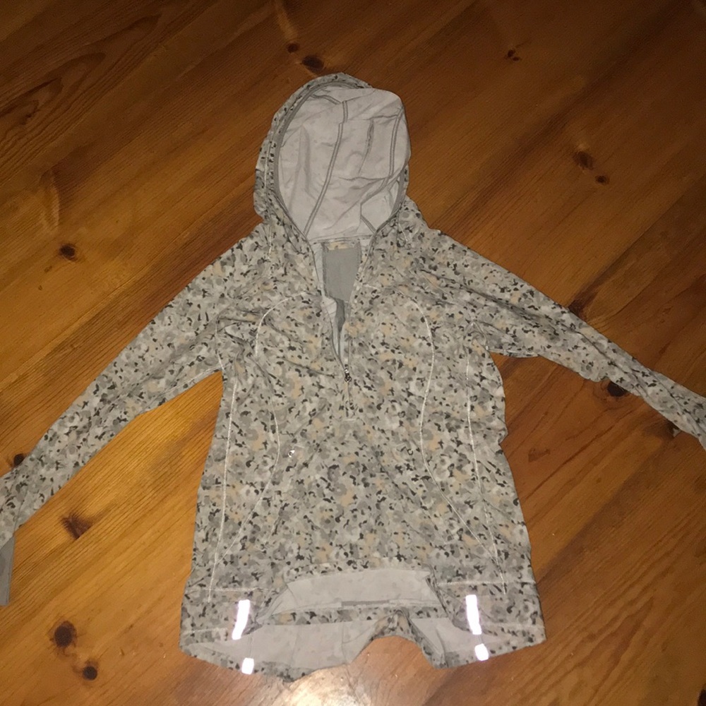 Lulu lemon half zip windbreaker